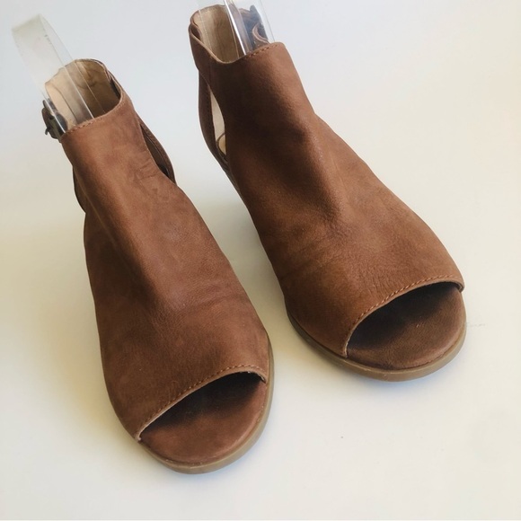 Lucky Brand Barimo Open Toe Booties - Picture 6 of 16
